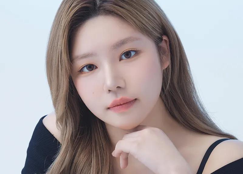 Make Me Girl gallery image