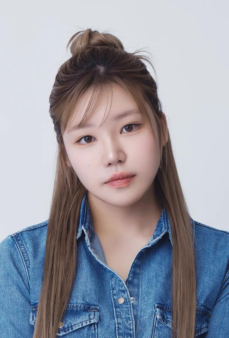 Make Me Girl gallery image