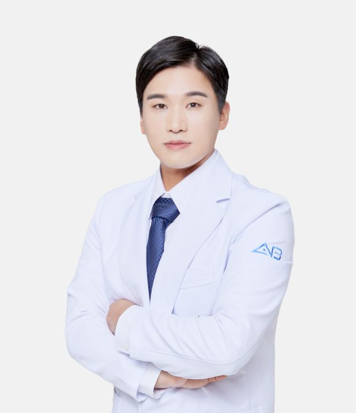 Dr. Cho Dong-Pill at AB Plastic Surgery