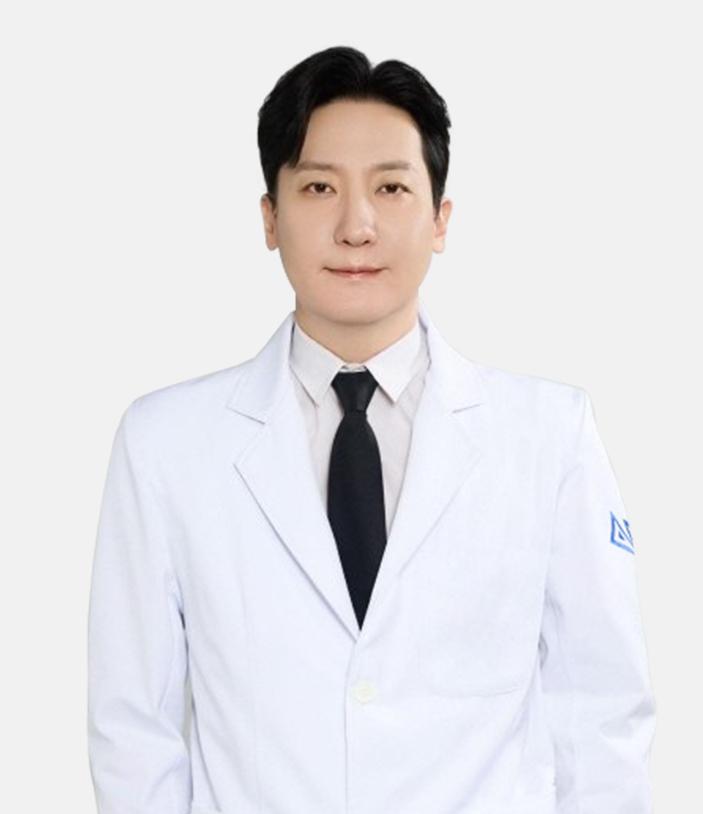 Dr. Yoon Hong-Sang at AB Plastic Surgery