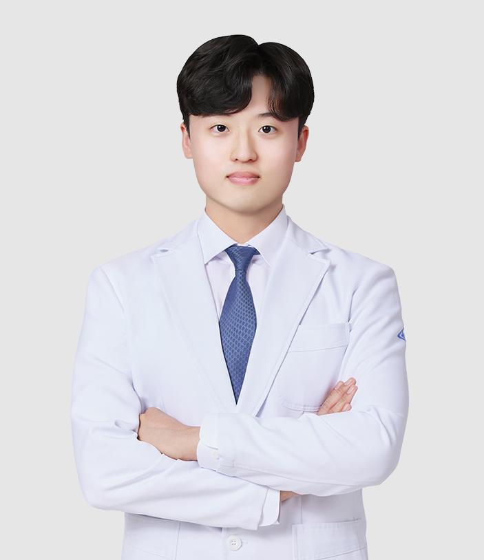 Dr. Kwon Bo-Hyun at AB Plastic Surgery