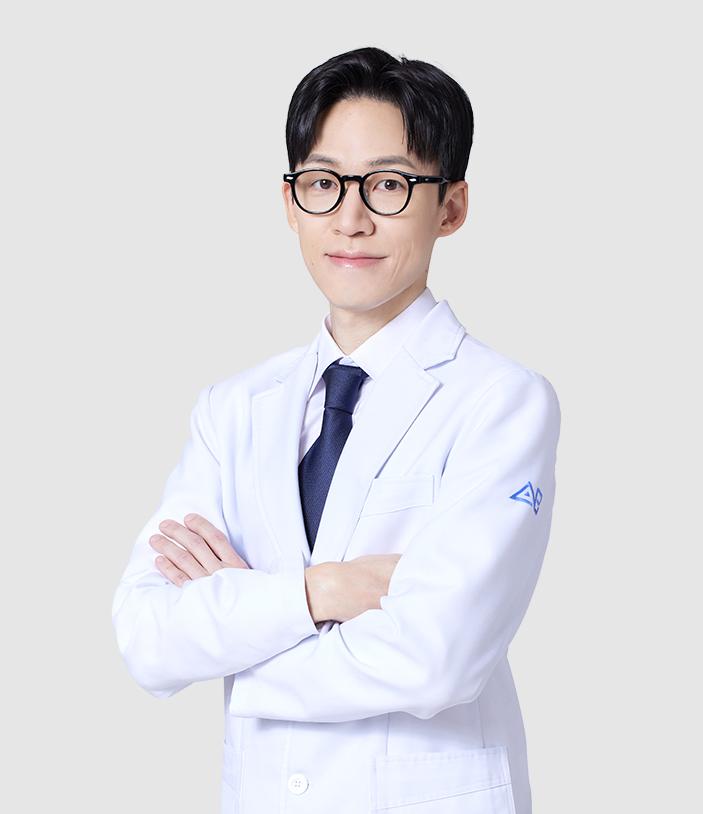 Dr. Lee Dong-Han at AB Plastic Surgery