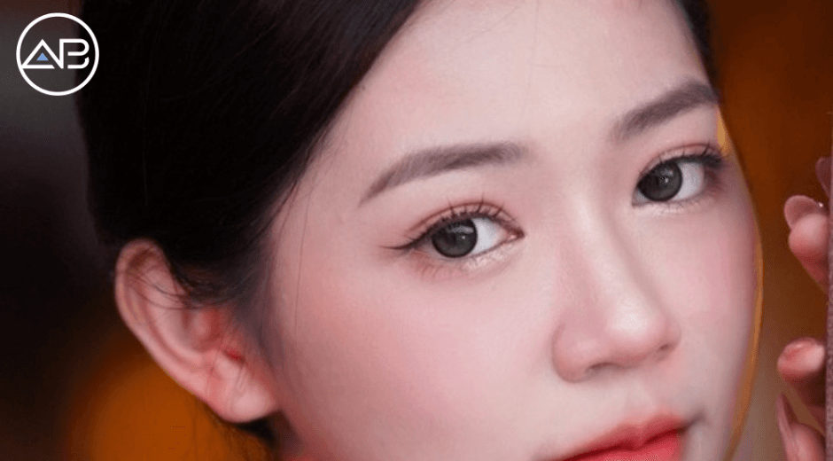 Bigger brighter eyes that still look like me